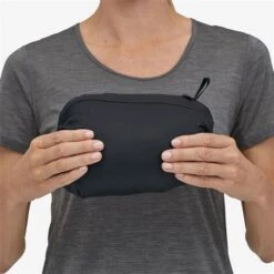 Patagonia Women's Down Sweater Hoody -Ski Sales Shop pat 84712 blk model5